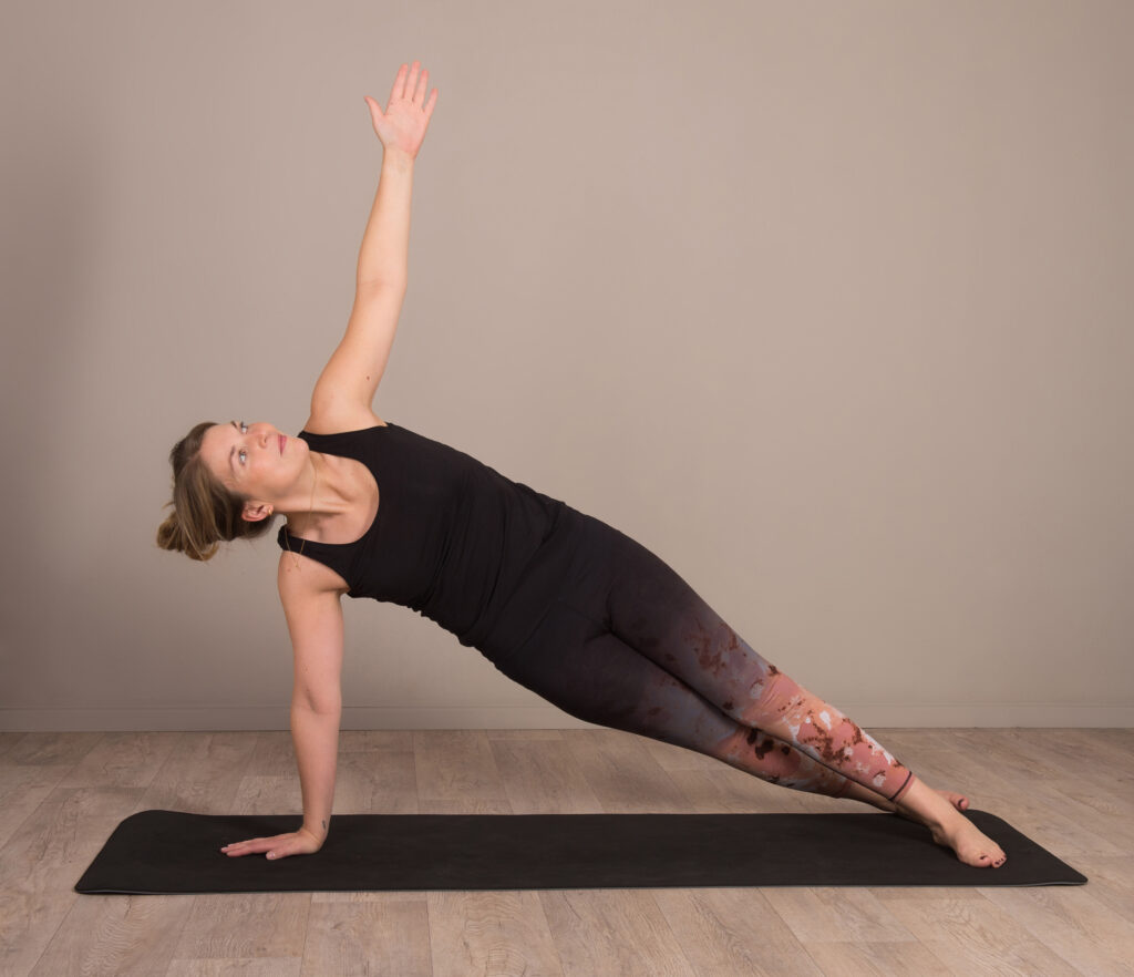 Pilates Pose: Side Plank ; Seitstütz